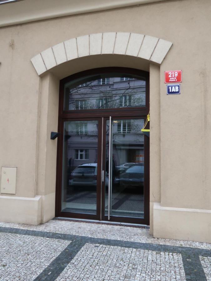Michal Apartment 125M2 City Centre Prag Exteriör bild